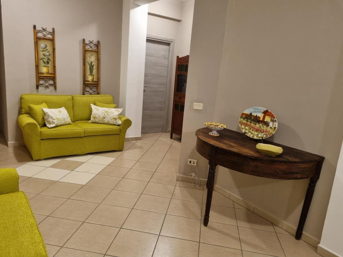 Stesicoro Apartment Catania Bagian luar foto