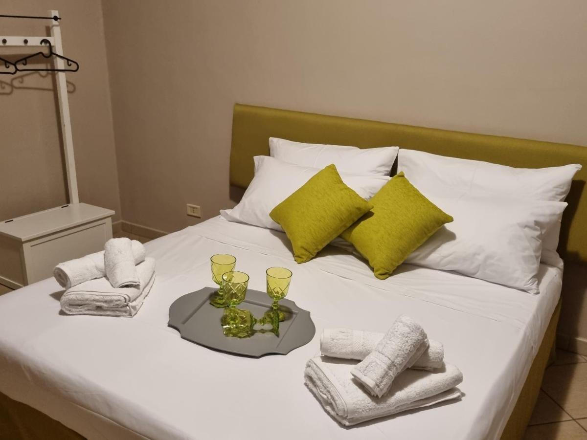 Stesicoro Apartment Catania Bagian luar foto